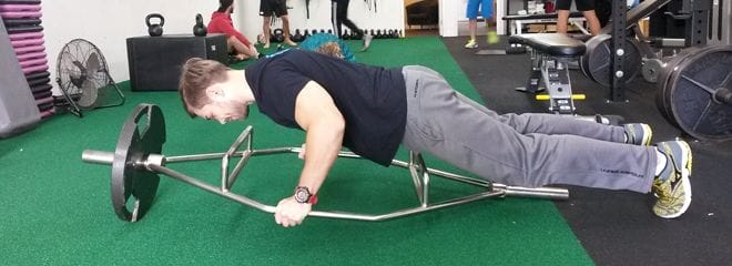 3 Neutral Grip Exercises with a Trap Bar 2 3 Neutral Grip Exercises with a Trap Bar